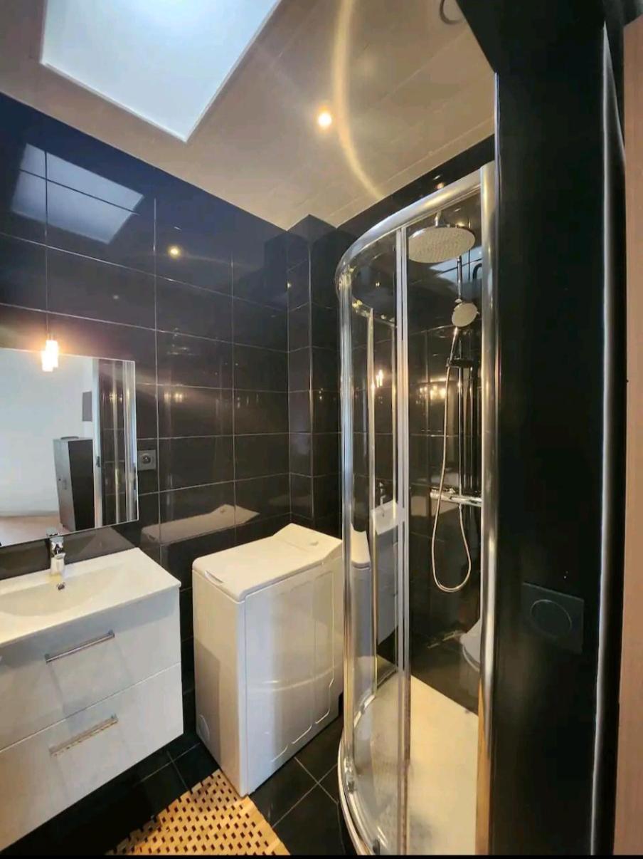 Апартаменти Tres Beau 2 Pieces A 400M De Paris Жантії Екстер'єр фото